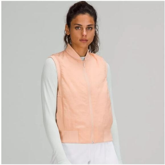 Lululemon Non-Stop Bomber Vest Reversible Womens 0 XS Puffer Gym Apricot Outdoor - Picture 1 of 16